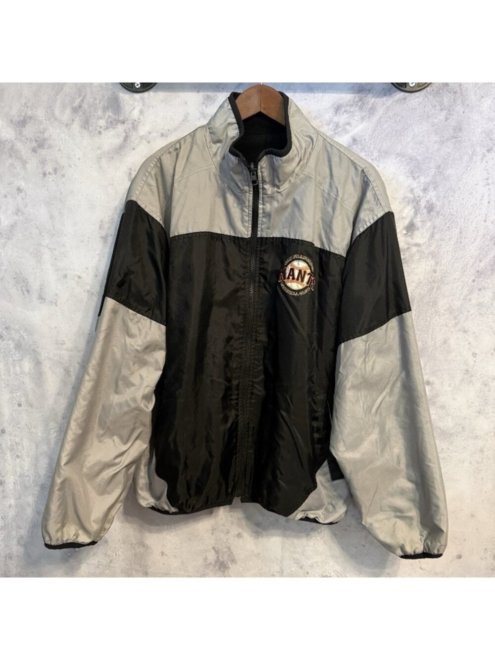San Francisco Giants Jacket Mens Medium Reversible Fleece Genuine Merchandise